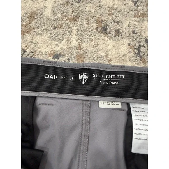 Oak Hill Mens Straight Fit Tech Pant Lot of 2 Khaki Grey 44x28 DXL Business - Picture 6 of 16